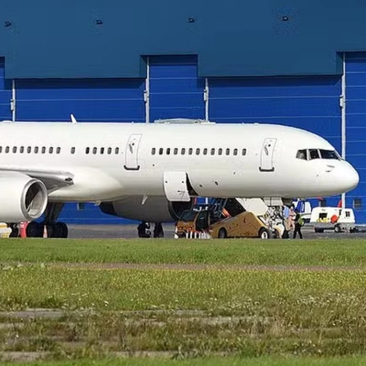 PF confirma que avião militar dos EUA em Porto Alegre trazia diplomatas