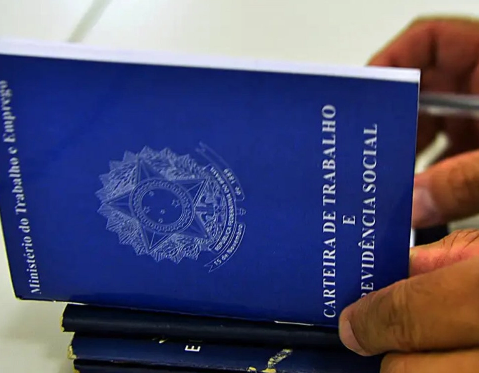 MTE lança ação nacional para regularizar FGTS de trabalhadores domésticos