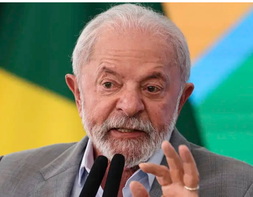 Lula alerta PT sobre riscos eleitorais da PEC da Blindagem em 2026
