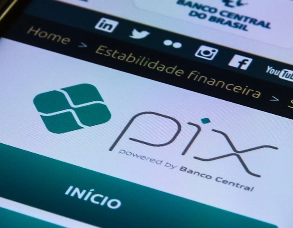 Pix ganha botão de contestação para casos de fraude e golpe