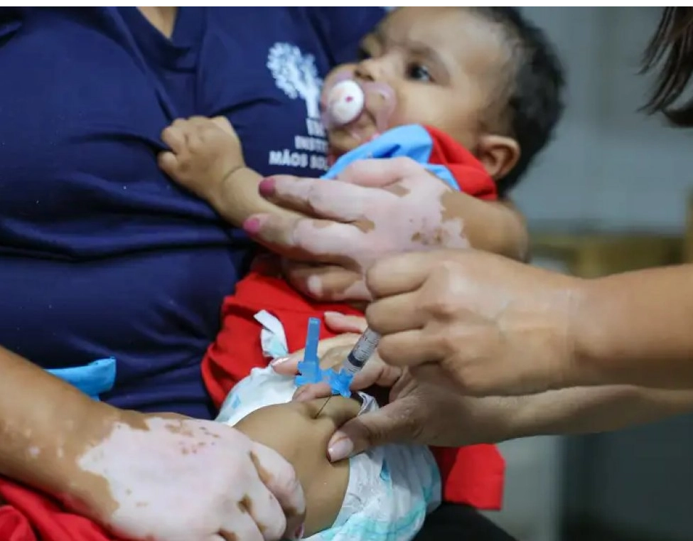 Casos de coqueluche em crianças disparam mais de 1.200% no Brasil