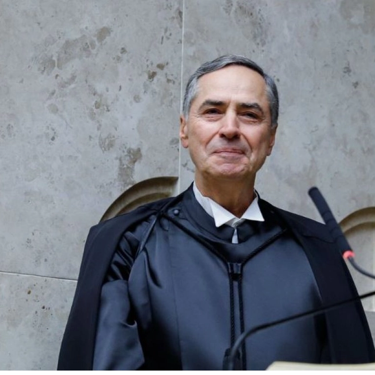 Barroso oficializa aposentadoria e deixa o STF no sábado