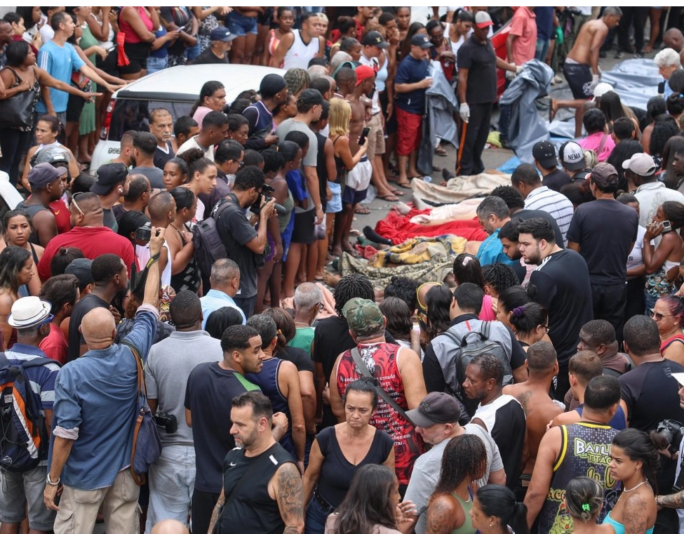 Pesquisa aponta que 64% dos cariocas aprovam megaoperação