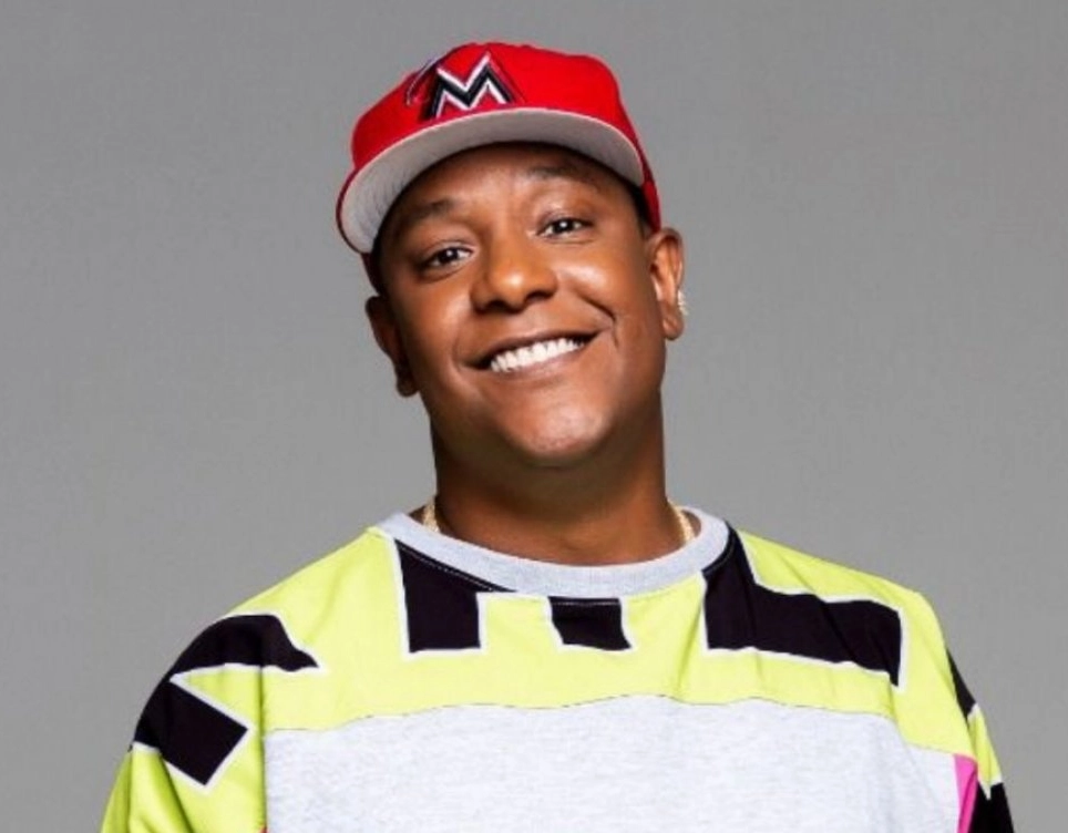 Márcio Victor recebe alta após dois dias internado em Salvador