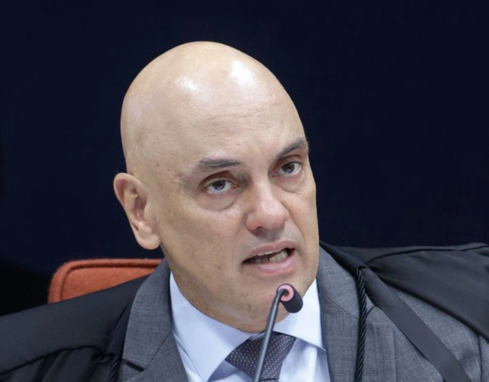 Moraes ordena perícia médica da PF em Bolsonaro e descarta domiciliar no curto prazo