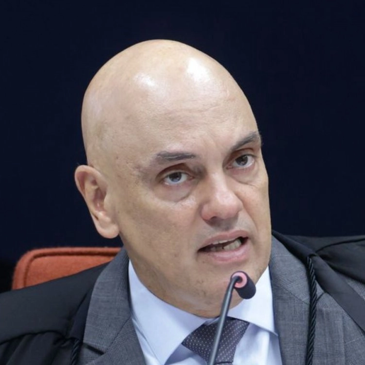 Moraes ordena perícia médica da PF em Bolsonaro e descarta domiciliar no curto prazo