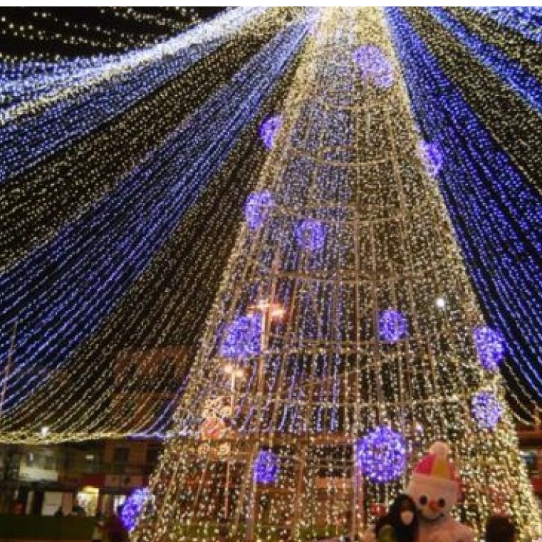 Natal Luz Salvador 2025 tem abertura oficial no Centro Histórico