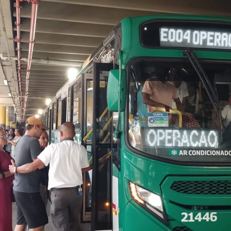 Salvador terá linha especial gratuita durante fechamento de estações de metrô
