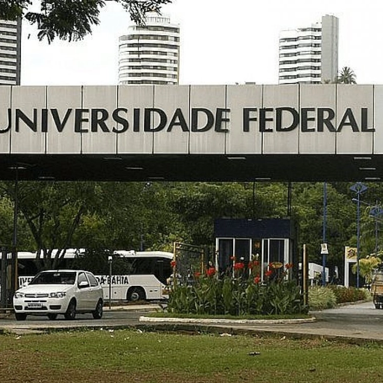 Ufba abre concurso com 36 vagas para professor do magistério superior