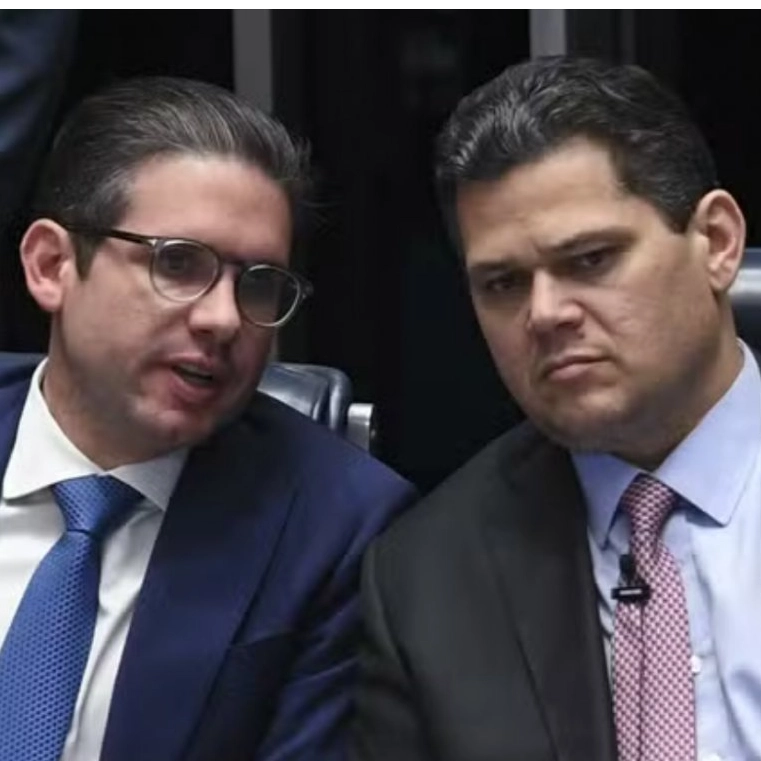 Congresso retoma trabalhos com pressão da oposição por CPI do Banco Master