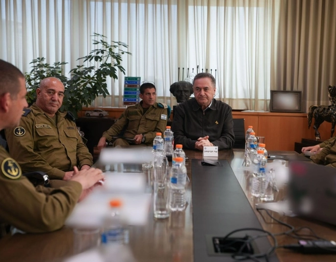 Ministro de Israel ameaça Teerã após ataques com mísseis: 'Vai queimar'