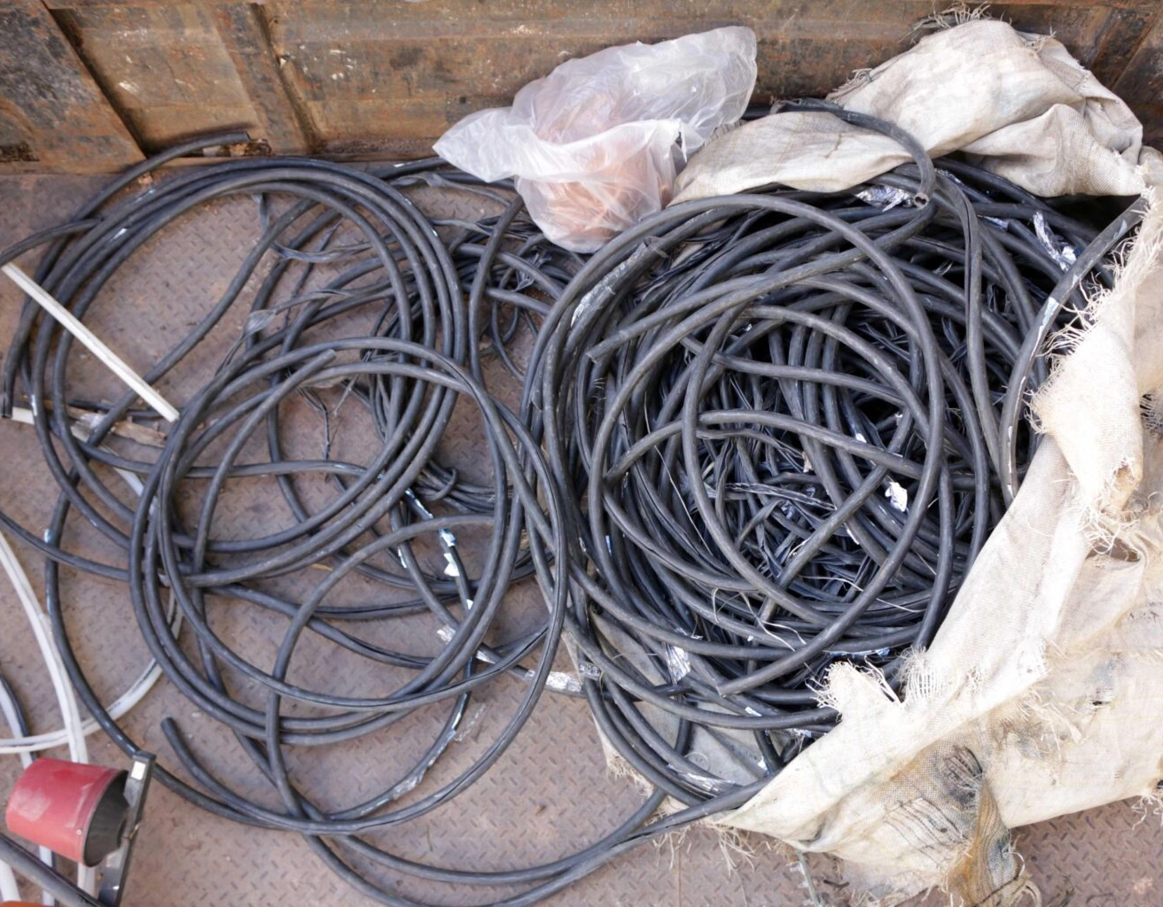 Prejuízo com furtos de cabos cresce 57% em Salvador em 2025 e supera R$ 4,2 milhões