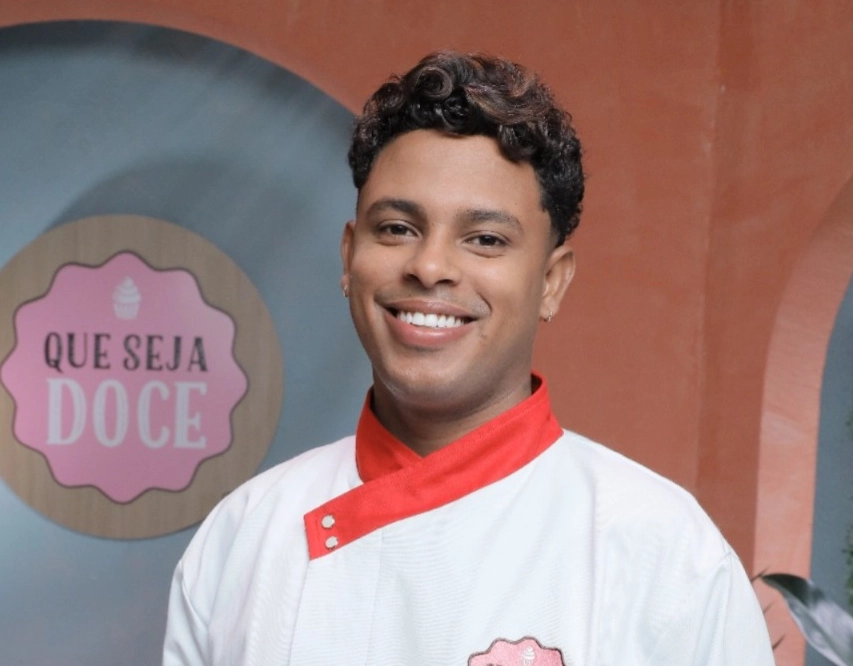 Chef Manoel Franklin vence desafio culinário com sabor do cacau baiano