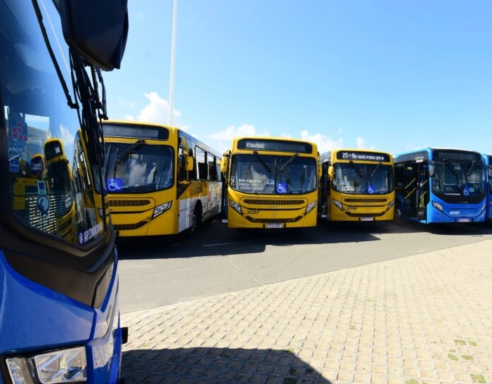 Nova reunião termina sem acordo, e rodoviários de Salvador prometem maior greve da história
