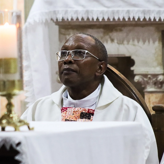 Primeiro bispo negro nascido em Salvador será ordenado neste sábado