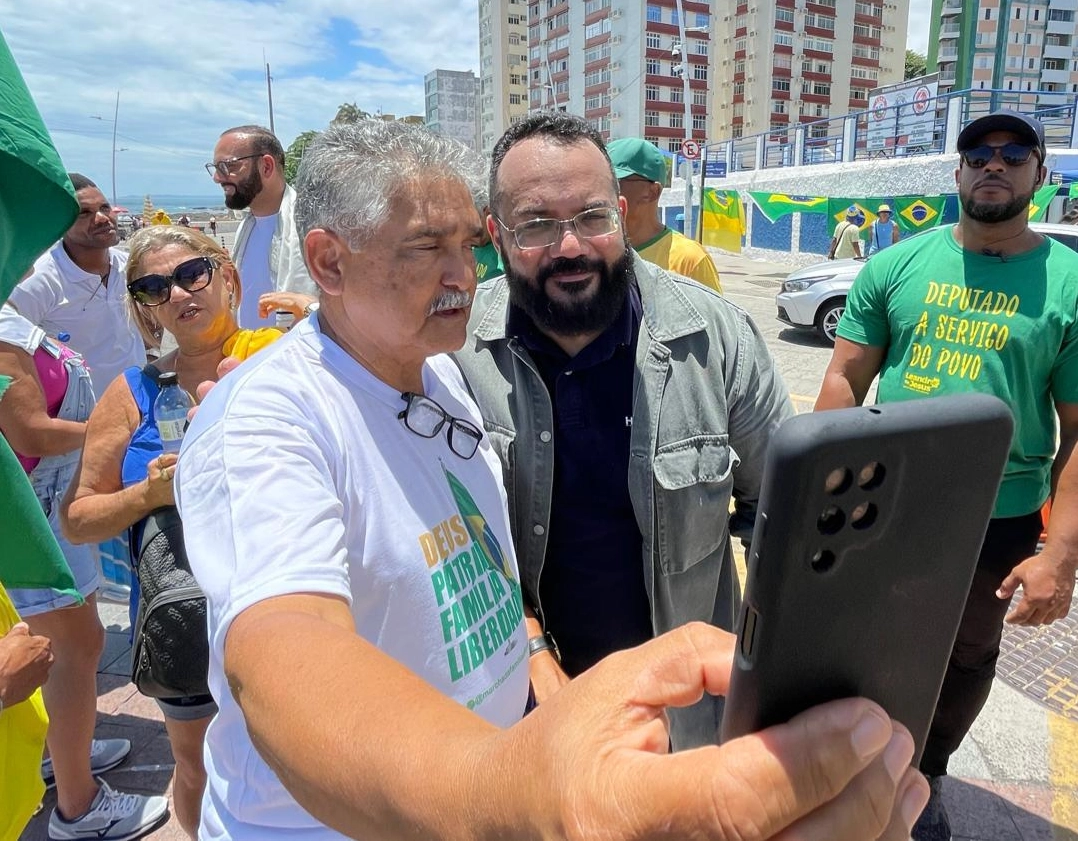 "Eles não vão prosperar", diz Leandro de Jesus sobre descriminalização do aborto em Marcha pela Vida