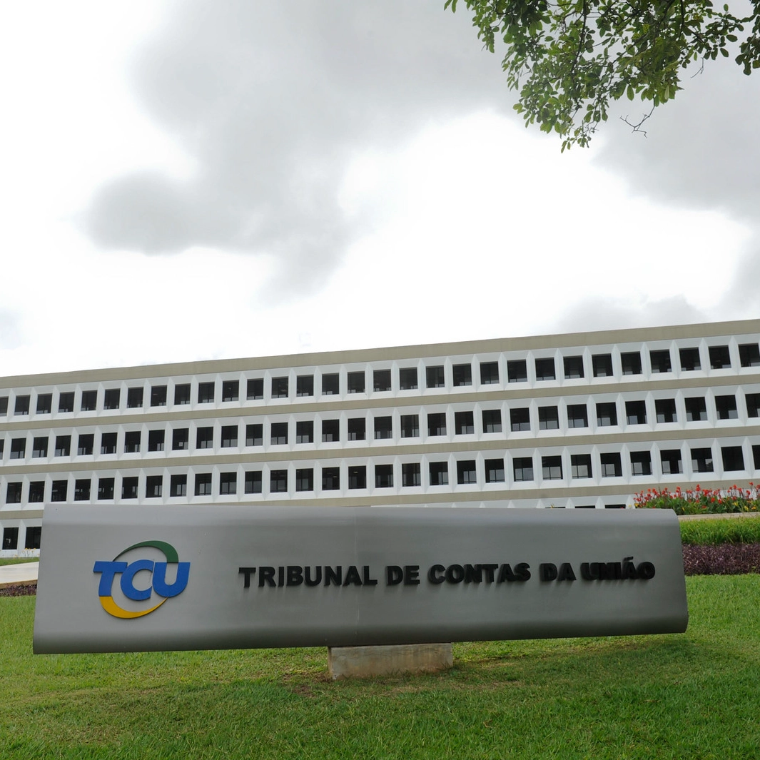 TCU pede suspensão do salário de militares indiciados por golpe de Estado