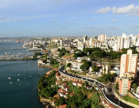 Sol deve voltar a aparecer em Salvador após semana de fortes chuvas