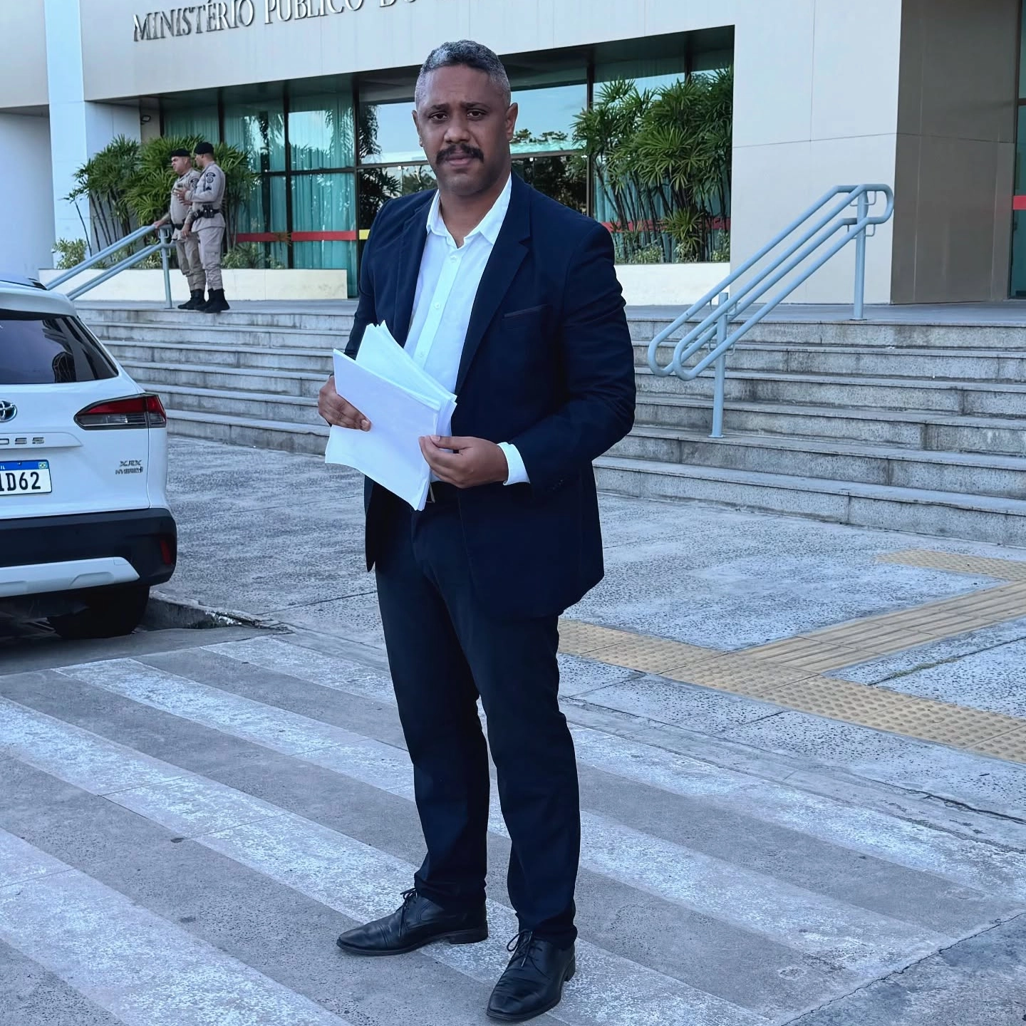 Vereador de Camaçari 'alerta' eleitores com visita de Lula em Camaçari e causa polêmica: 'Escondam as carteiras'