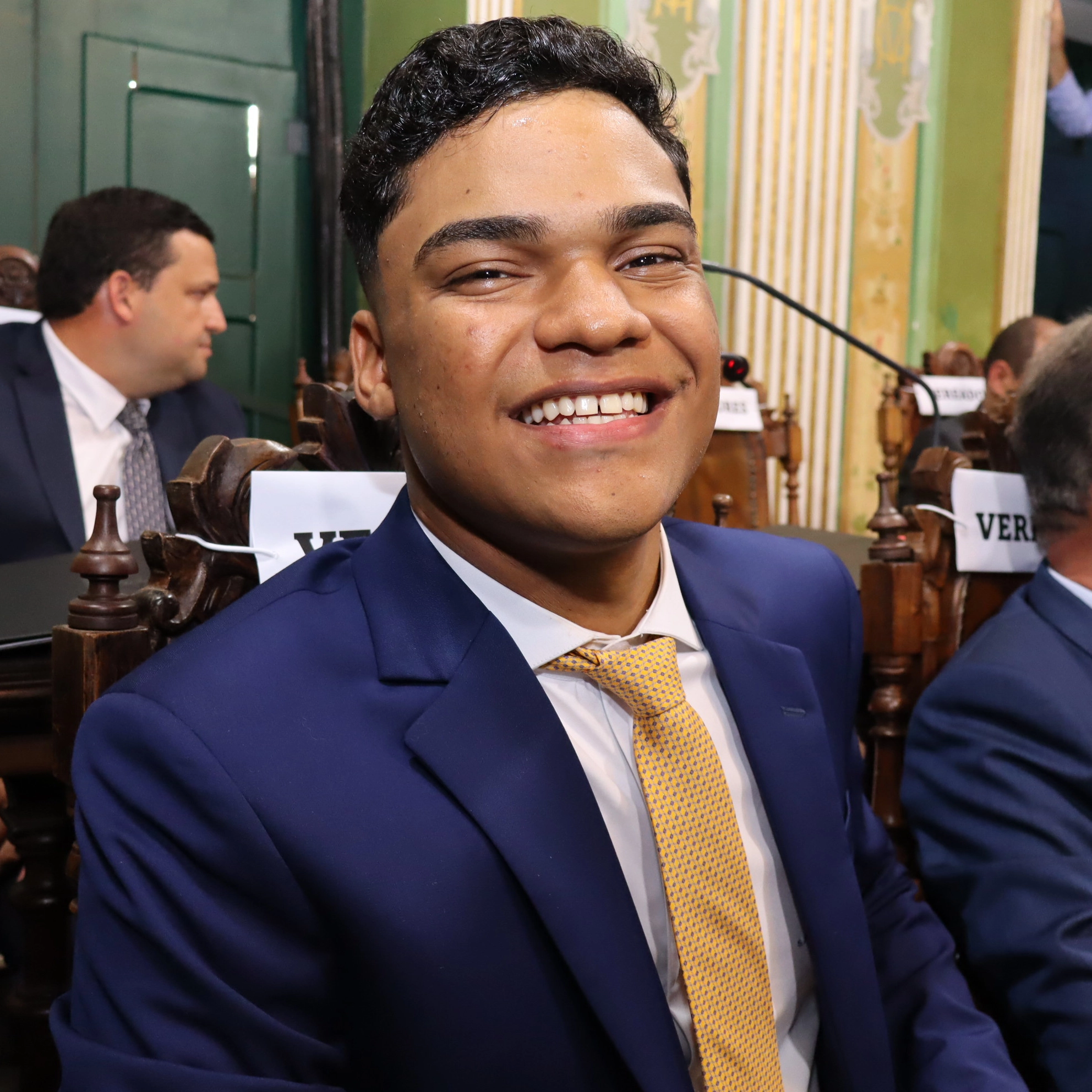 Vereador Sandro Filho é expulso do MBL; 'Sociedade da esposa com corrupto', diz presidente