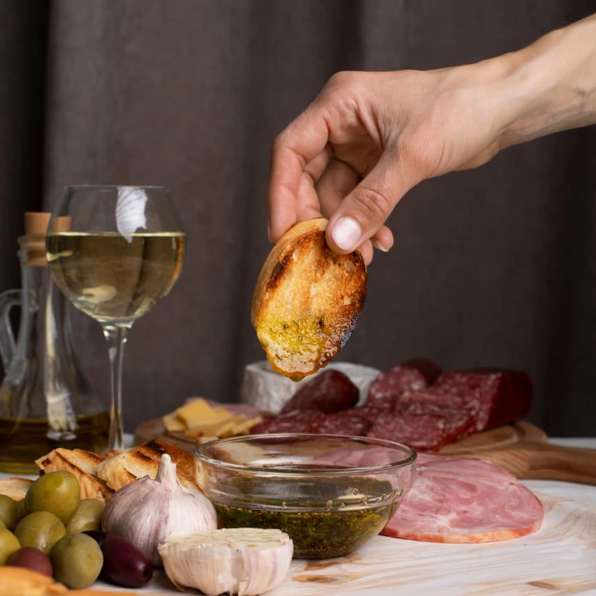 Vinhos em Harmonia – Muito além da mesa: o elo secreto entre azeite e vinho