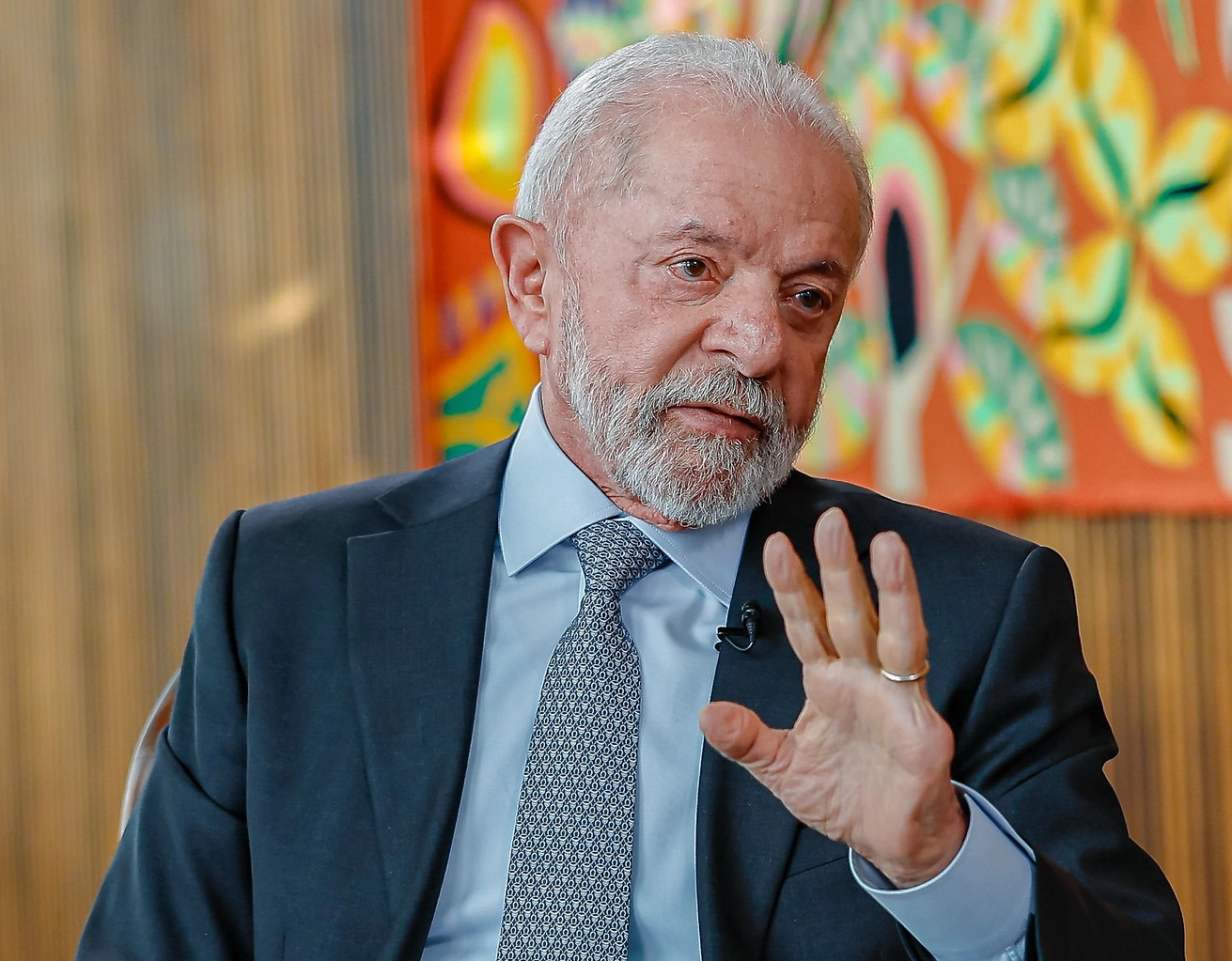 Quaest: aprovação de Lula melhora e freia queda livre; veja números