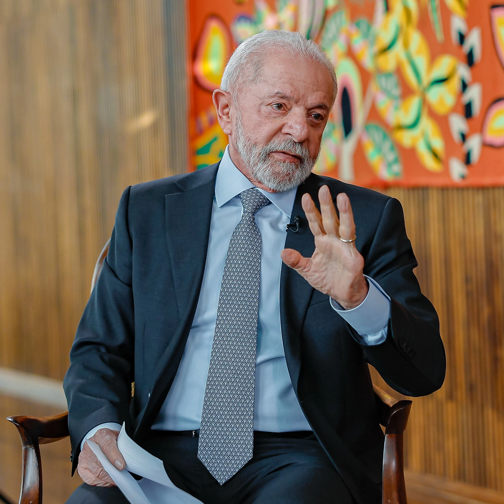 Quaest: aprovação de Lula melhora e freia queda livre; veja números