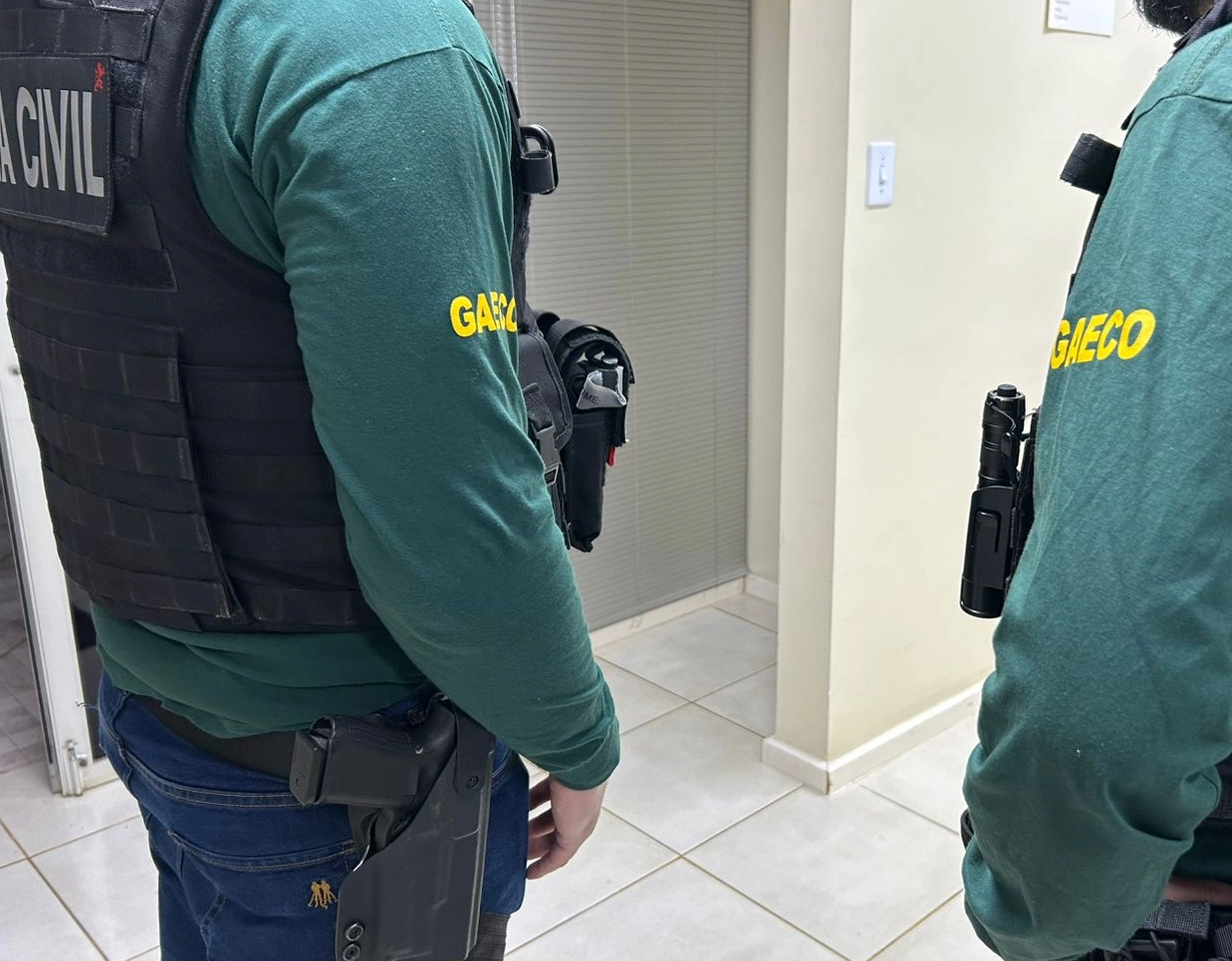 Advogados são presos em Salvador por fraudes milionárias contra idosos; MP apura mais de mil casos