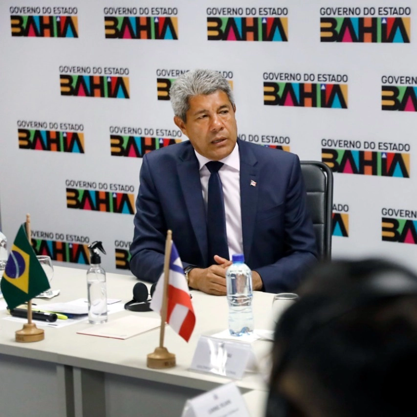 Jerônimo anuncia fundo de preservação da Caatinga e Centro Tecnológico Aeroespacial