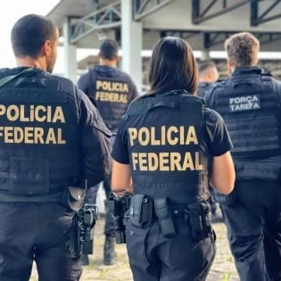 Polícia Federal investiga desvio de R$ 50 milhões da educação