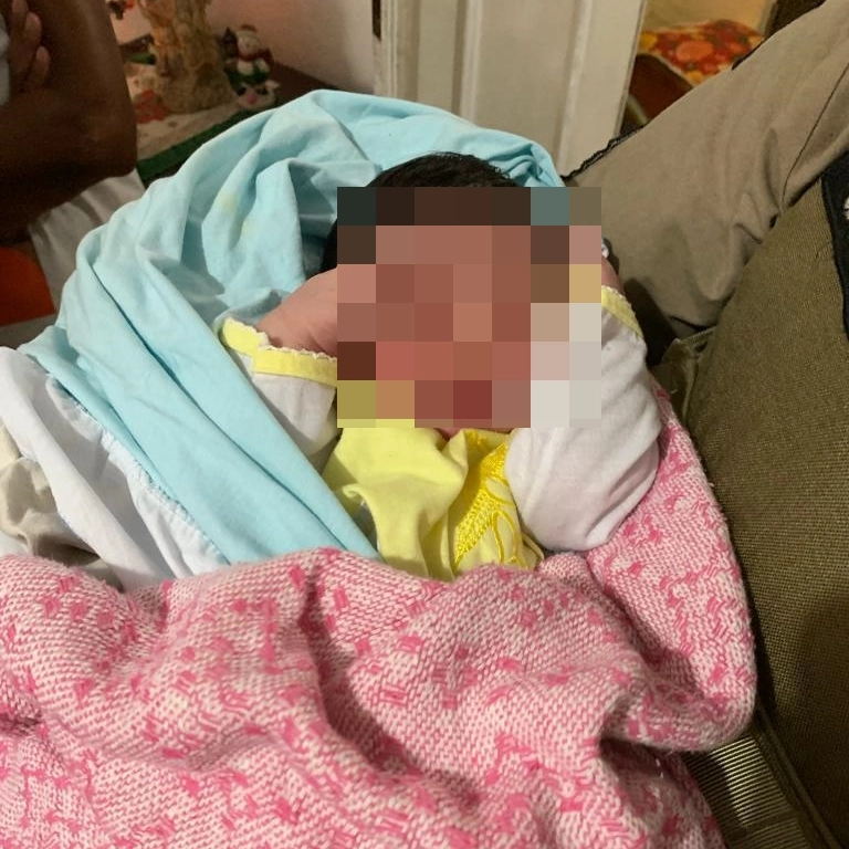 Bebê é achado dentro de saco plástico em Catu