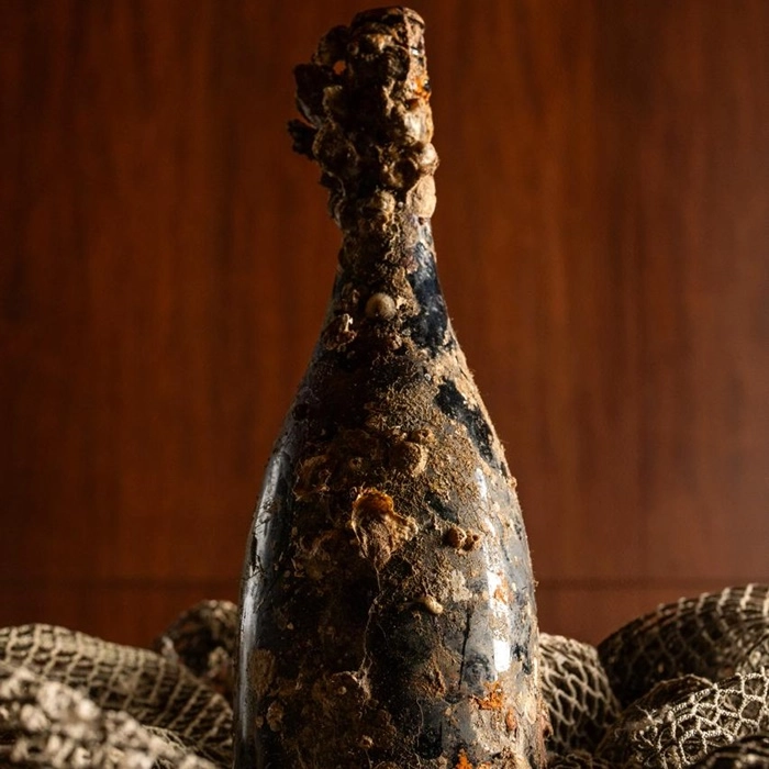 Vinhos em Harmonia – A novidade da garrafa envelhecida no fundo do mar. Você beberia?