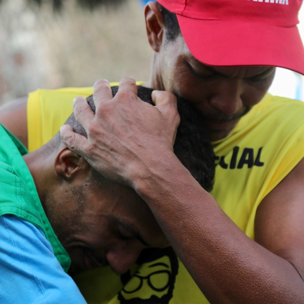 Conheça a história dos irmãos que, após 15 anos, se reencontraram por acaso no Carnaval de Salvador: 'Deus nos uniu'