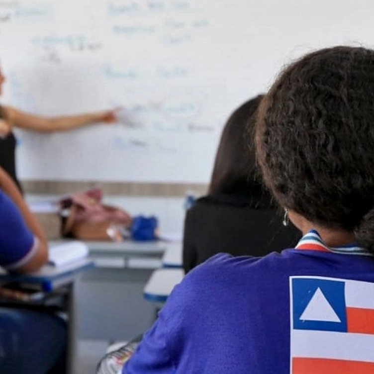 Prazo para matrícula na rede estadual da Bahia termina nesta terça