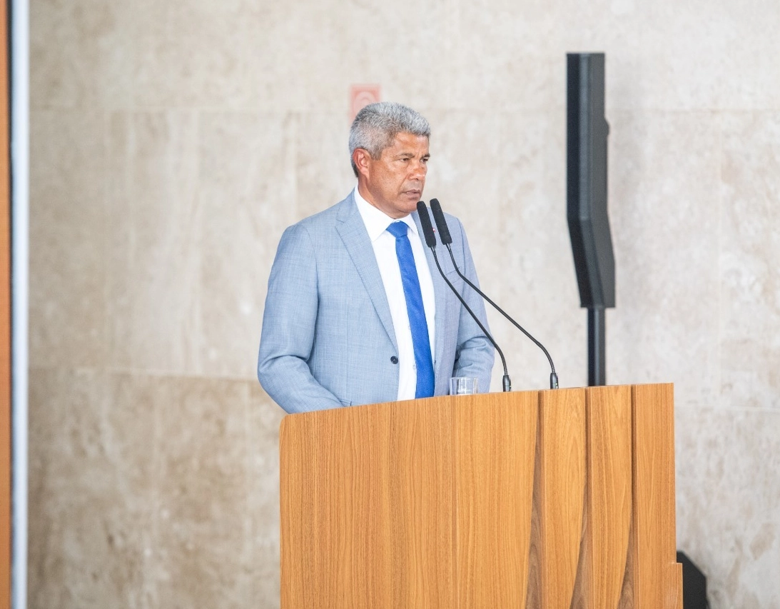 Horas após ALBA aprovar pedido de R$ 1 bi, Jerônimo pede autorização para novo empréstimo: R$ 720 mi