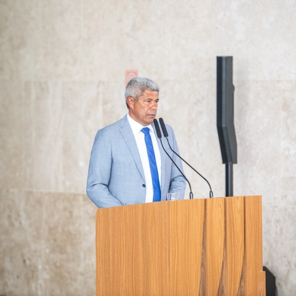 Horas após ALBA aprovar pedido de R$ 1 bi, Jerônimo pede autorização para novo empréstimo: R$ 720 mi