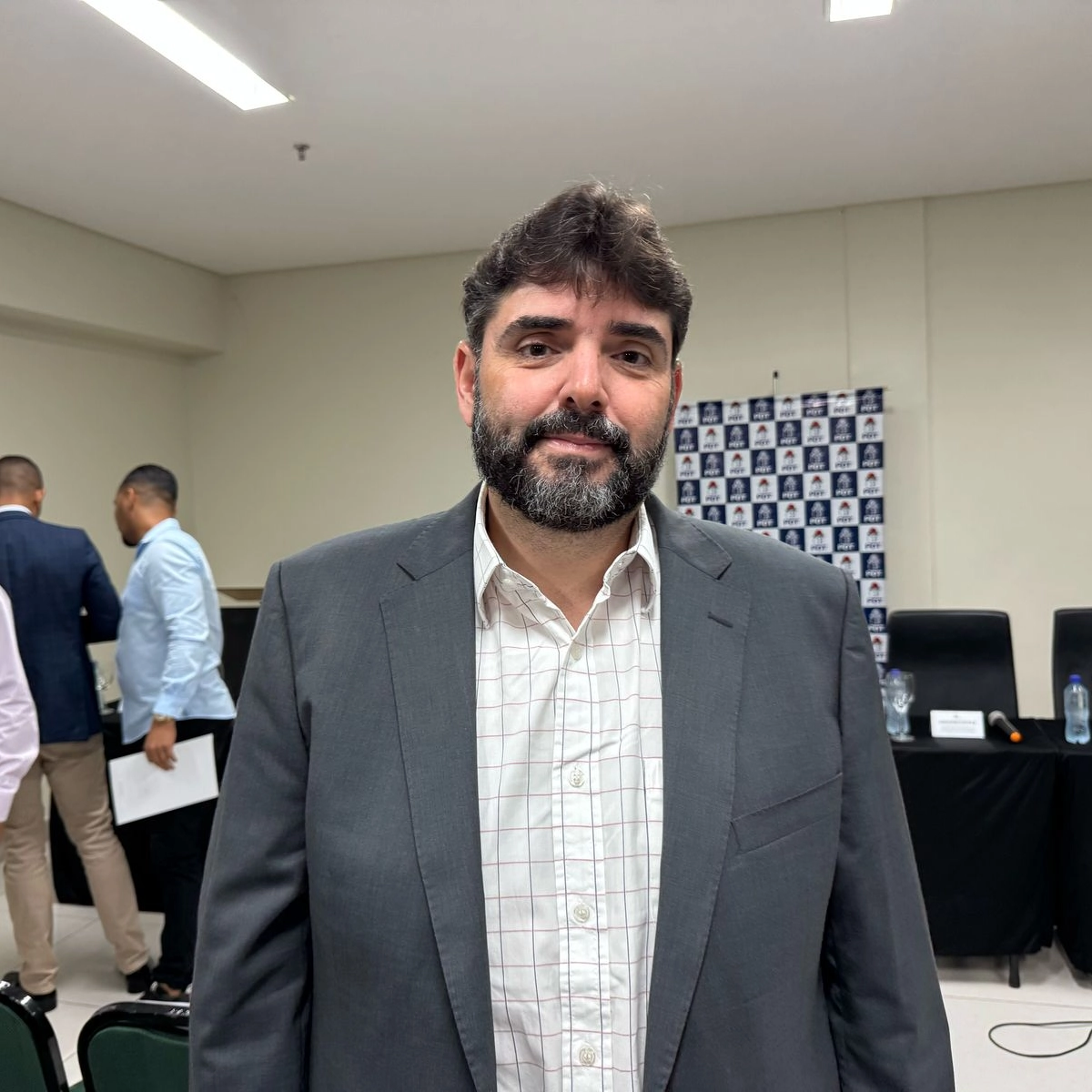Loyola diz que não conversou com PDT sobre cargos no governo, mas não descarta possibilidade: 'é salutar'