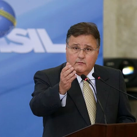 Geddel manda recado para emedebistas que não apoiarem Jerônimo: 'Saída facilitada'