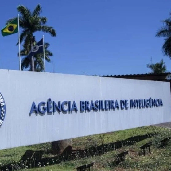 Servidores da Abin aprovam indicativo de greve e exigem demissão do diretor