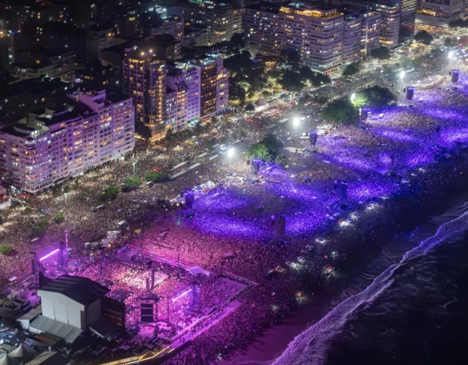 Show de Madonna em Copacabana supera expectativa de público e teve homenagens a baianos