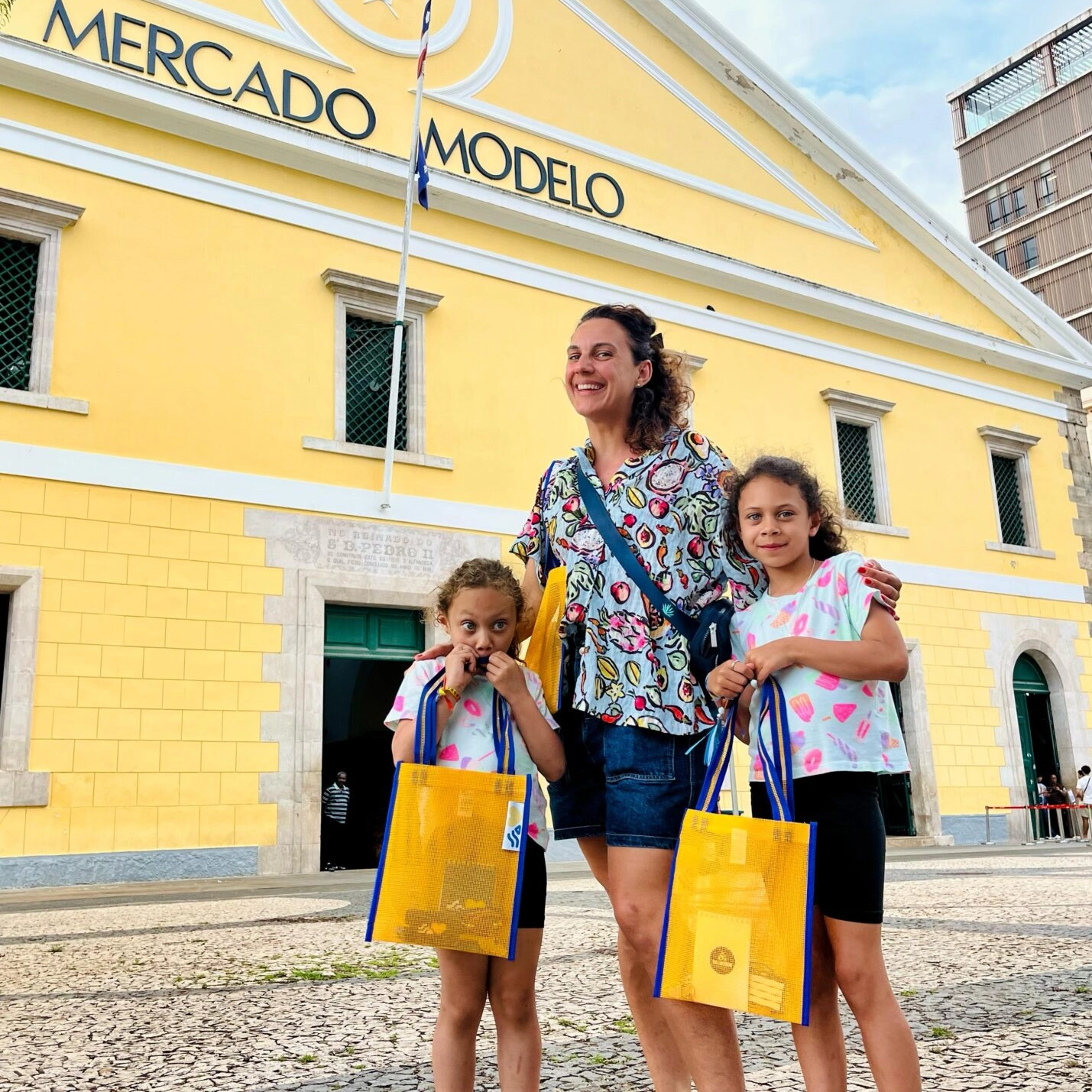 'Recepção calorosa': agente de turismo francesa se encanta com ‘rolê cultural’ em Salvador