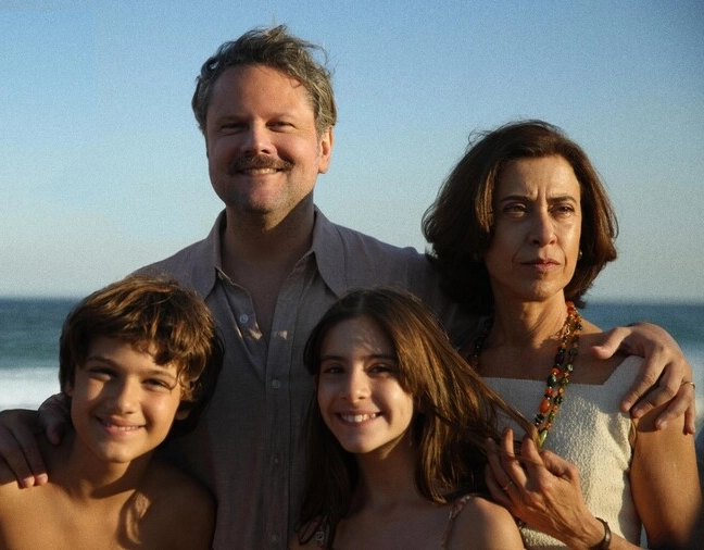 'Ainda Estou Aqui’ é o primeiro filme brasileiro a conquistar prêmio da crítica internacional