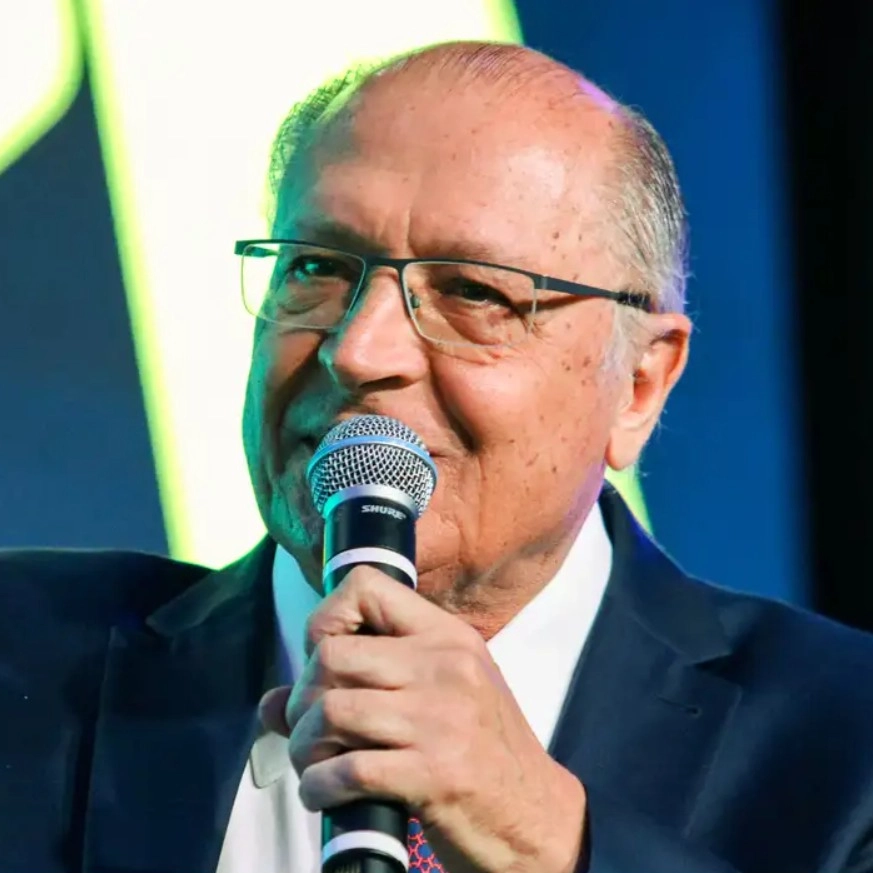 Plano de contingência ao tarifaço deve sair até terça, diz Alckmin