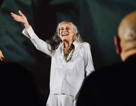 Maria Bethânia recebe  título de Doutora Honoris Causa pela Universidade Federal do Ceará