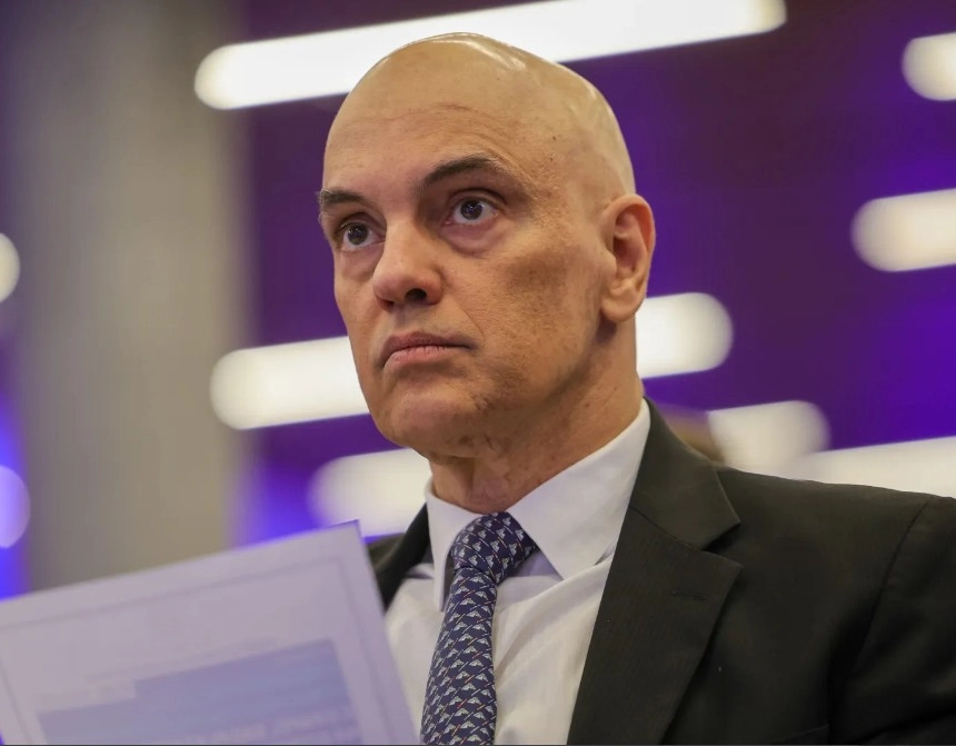 Moraes manda prender novamente homem que destruiu relógio histórico nos atos de 8 de janeiro