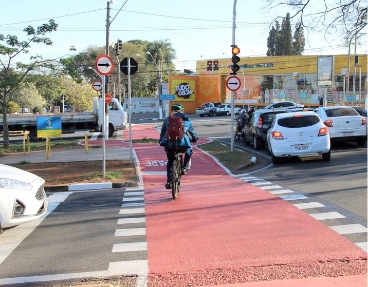 Salvador está no top 5 cidades com maior extensão de ciclovias e ciclofaixas em 2024, diz levantamento