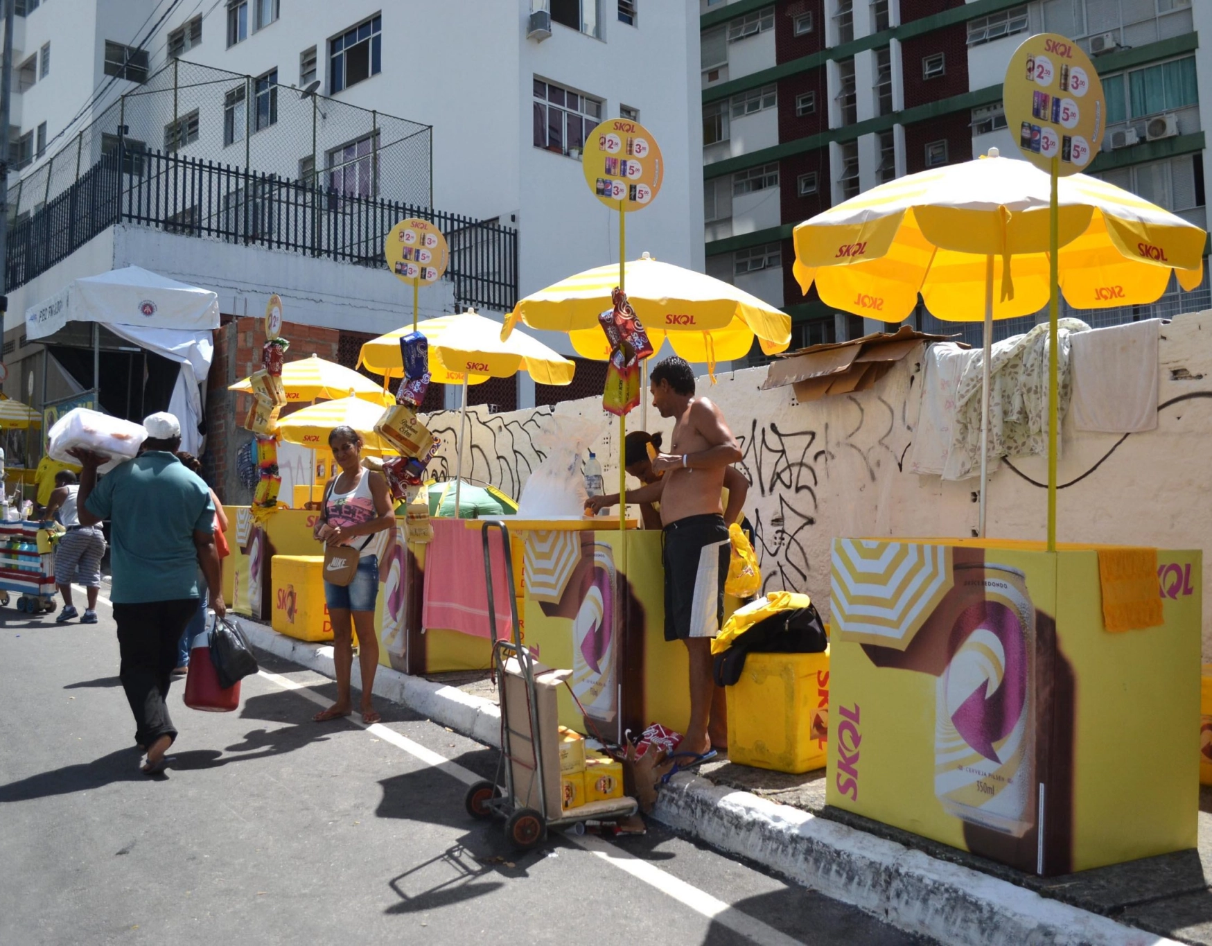 Abertas inscrições para trabalhadores ambulantes em festas de Salvador