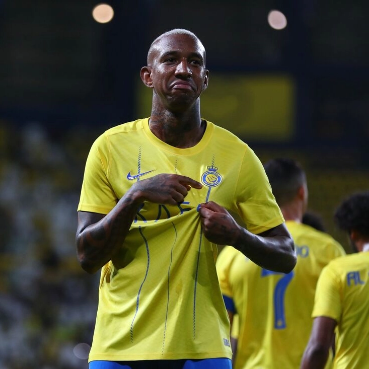 Talisca ironiza ausência na Seleção: 'Começando a achar que não sou brasileiro'