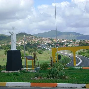 Prefeitura de Anguera abre seleção para mais de 300 profissionais