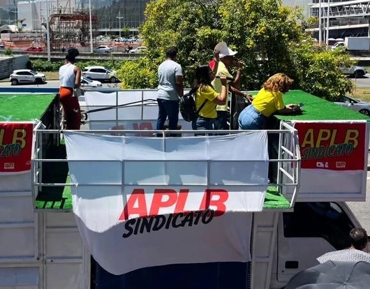 Servidores municipais de Salvador entram em greve por reajuste salarial